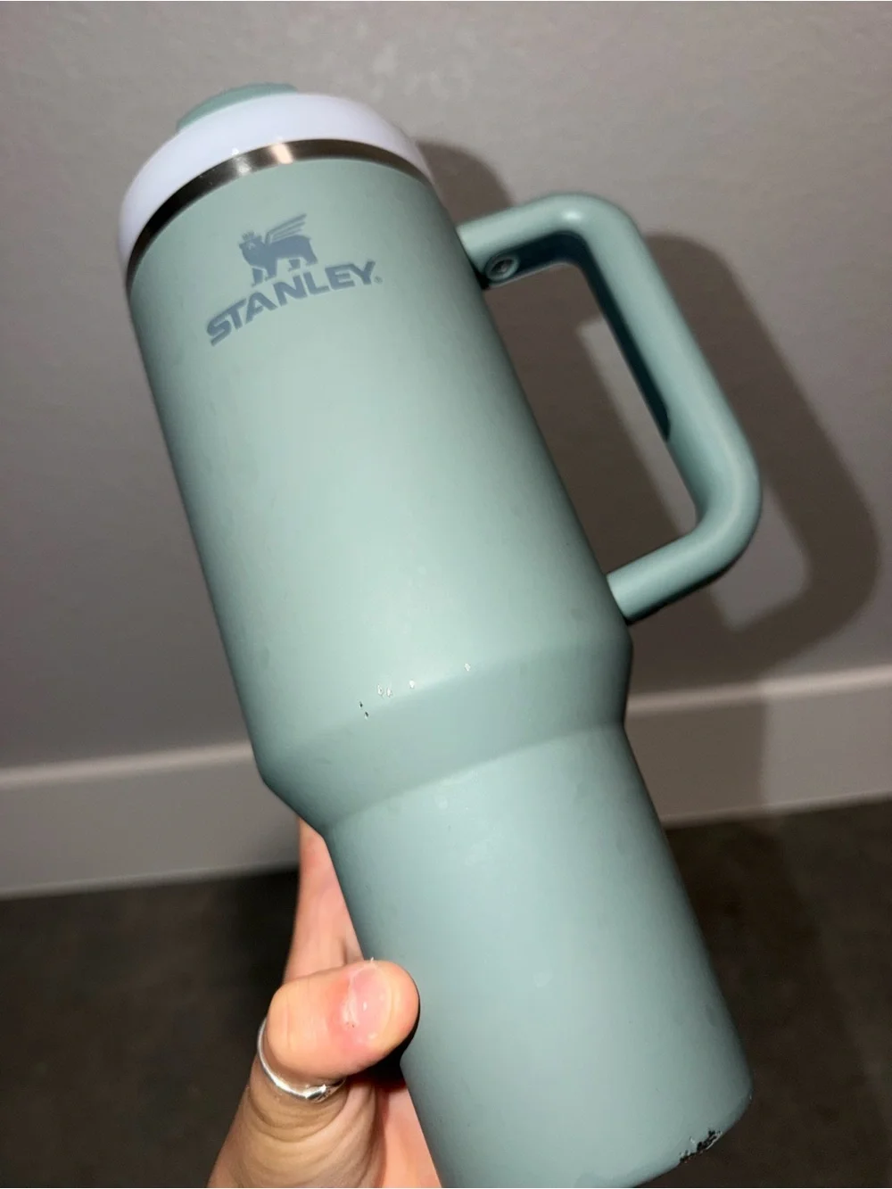 Stanley Tumbler 40oz - Picture 3 of 6